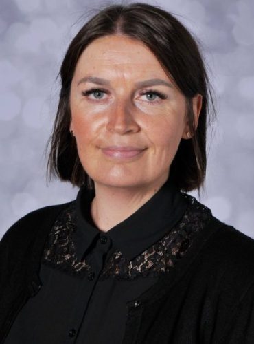 Ms Iola Lloyd-Hughes